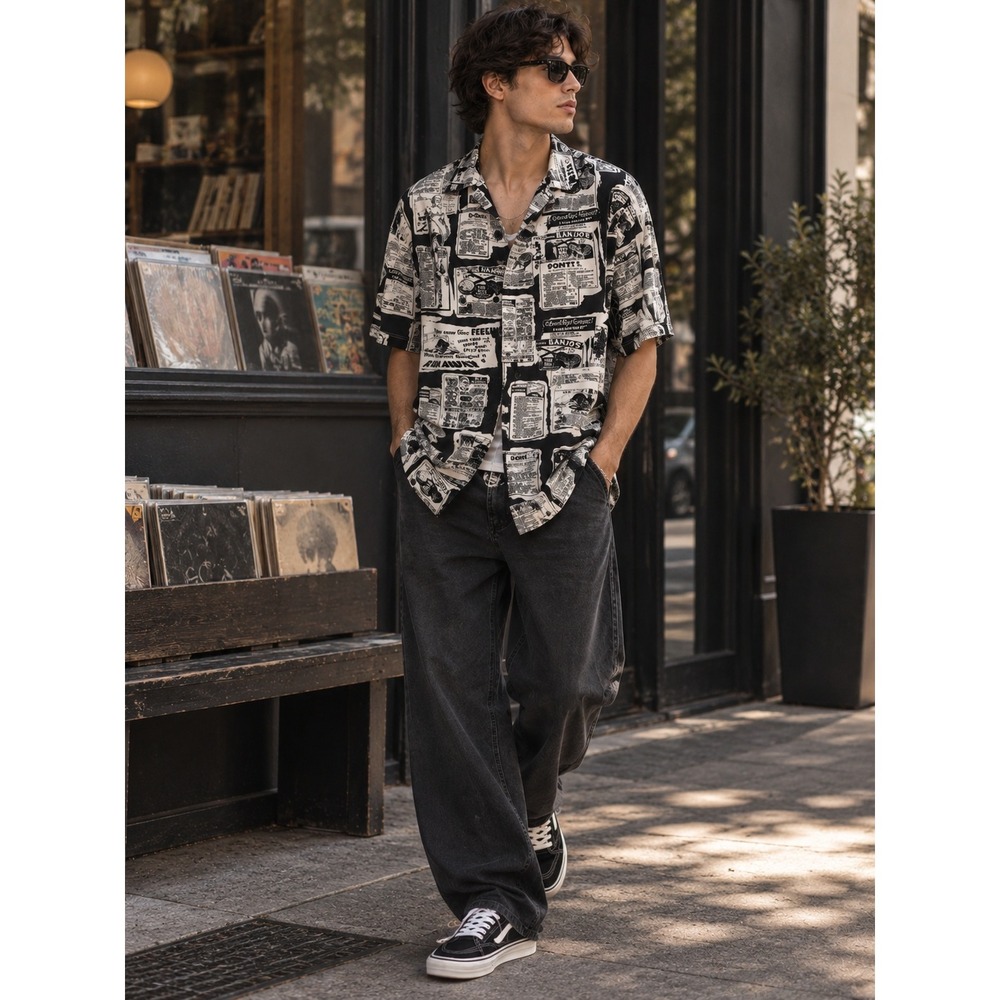 Empyre Mens Newspaper Comic Print Button Down Shirt Black White Rayon Medium